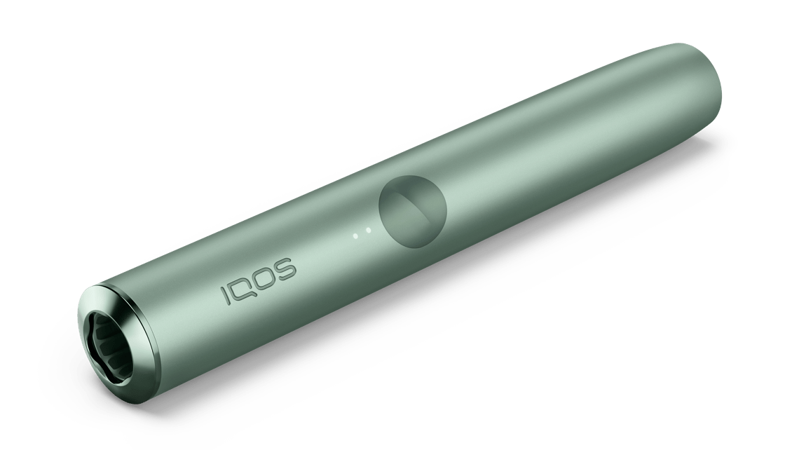 Pemegang IQOS ILUMA PRIME Jade Green.